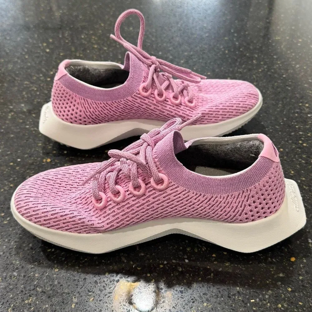 Allbirds Tree Dasher 2. Pink. Size 8.